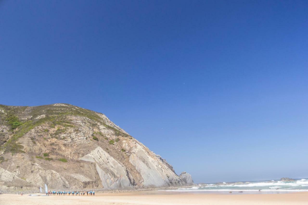 Wavesensations - Sagres Surf House Hostel Exterior photo