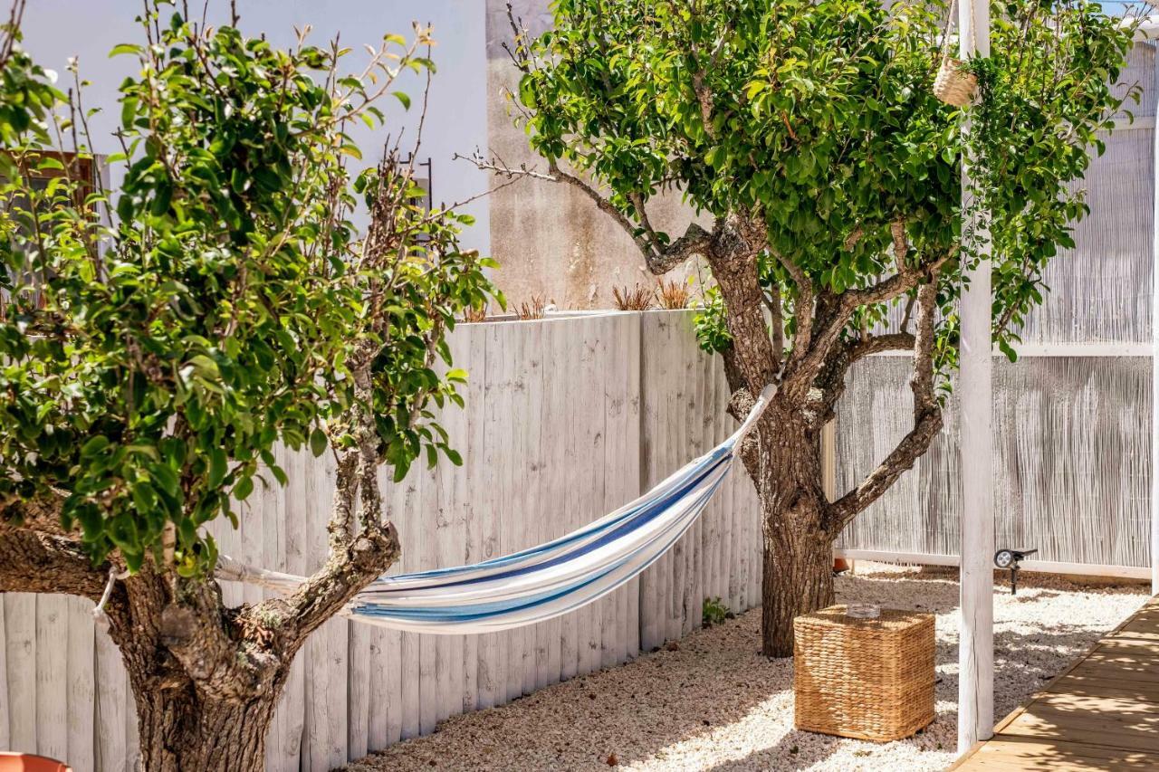 Wavesensations - Sagres Surf House Hostel Exterior photo